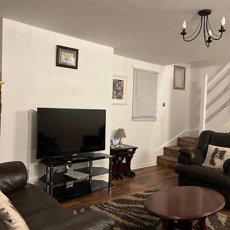 Spacious 2 Bedroom House Shotton  Luaran gambar